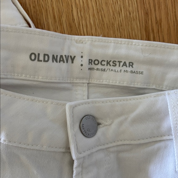 OLD NAVY nwot size 10 midrise  Rockstar jeans - Picture 3 of 4